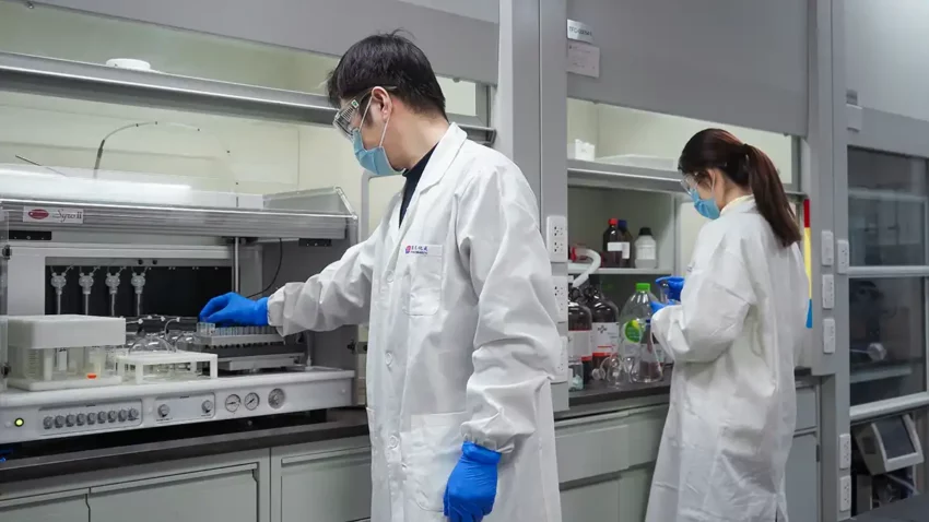 Diagnostic and assay peptides